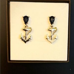 Black Teardrop Dangle Anchors (FREE SHIPPING)